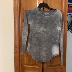American Eagle long sleeve light wash camo shirt